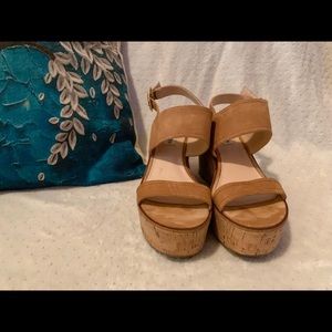 Steve Madden Platform Wedge